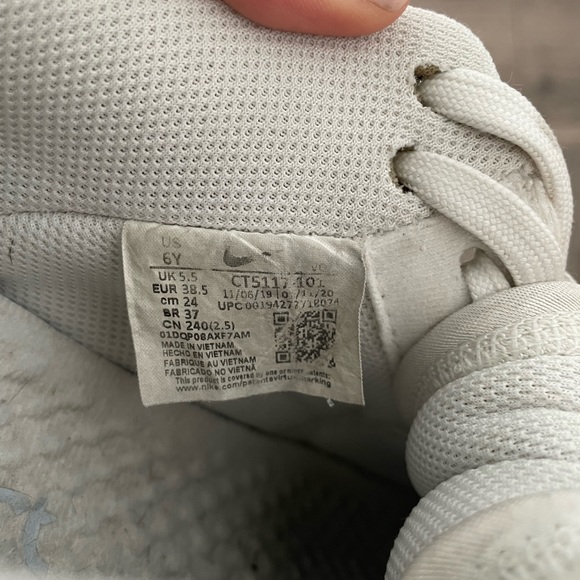 AF1 DIMSIX Limited Addition - Picture 2 of 6